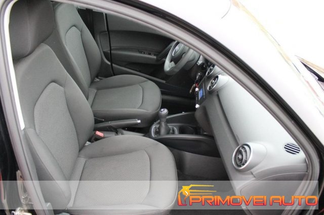 Audi A1 SPB 1.0 82 CV TFSI Attraction - foto 2 di 4