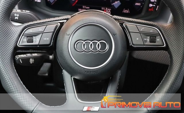 Audi A1 SPB 30 TFSI S tronic S line edition - foto 2 di 4