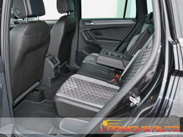 Volkswagen Tiguan 1.5 TSI 150 CV DSG ACT R-Line - foto 4 di 4