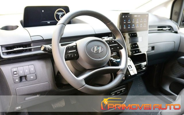 Hyundai STARIA 2.2 AT 9 posti usato a CASTELNUOVO RANGONE