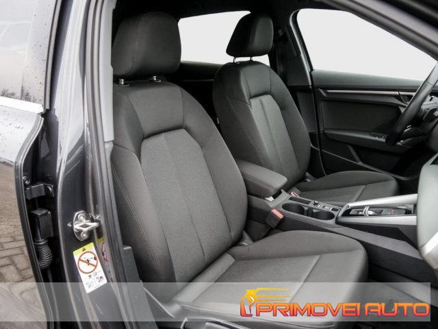 Audi A3 SPB 35 TFSI S tronic - foto 3 di 4