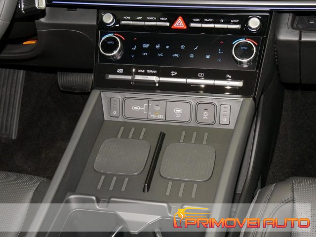 Hyundai SANTA FE 1.6 T-GDi HEV 4WD AT 7 posti XCLASS - foto 3 di 4
