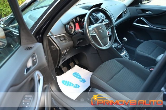 Opel Zafira Tourer 1.4 T 140CV - foto 2 di 4