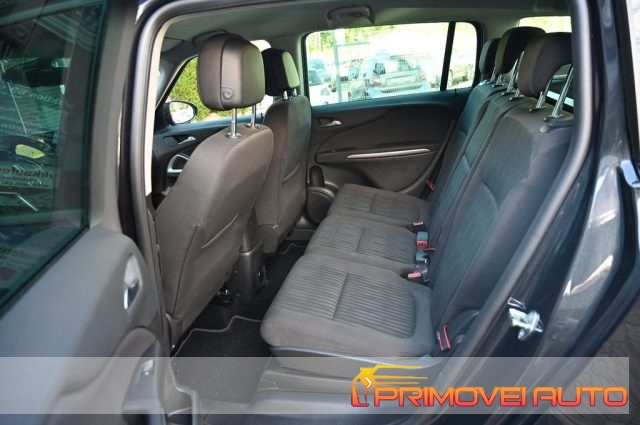 Opel Zafira Tourer 1.4 T 140CV - foto 4 di 4
