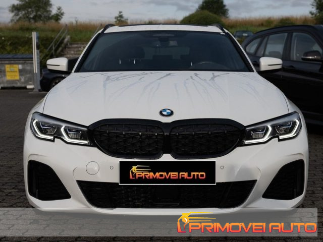 BMW 340 M 340i 48V xDrive Touring - foto 4 di 4