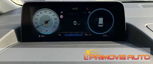 Hyundai STARIA 2.2 MT 2WD 9 posti - foto 2 di 4