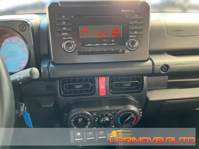 Suzuki Jimny 1.5 4AT Comfort allgrip - foto 2 di 4