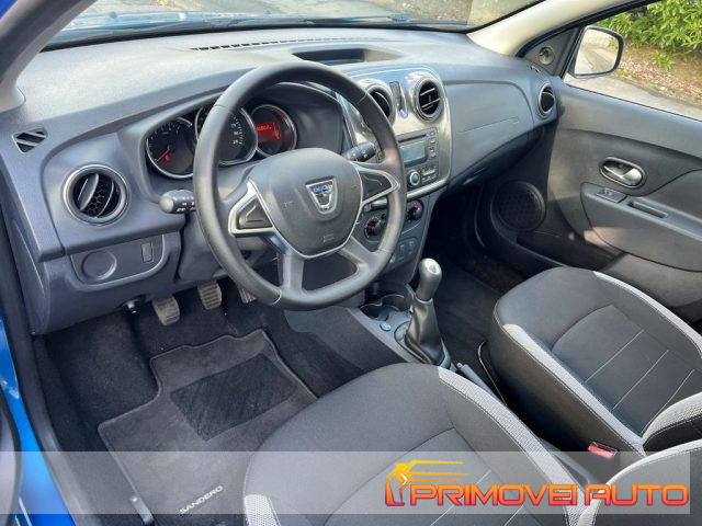 Dacia Sandero Stepway 1.0 TCe 100 CV ECO-G Essential - foto 3 di 4