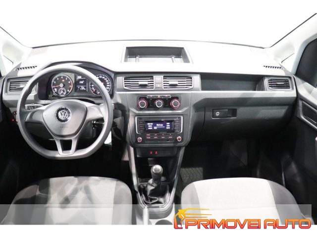 Volkswagen Caddy 1.0 TSI 102 CV usato a CASTELNUOVO RANGONE