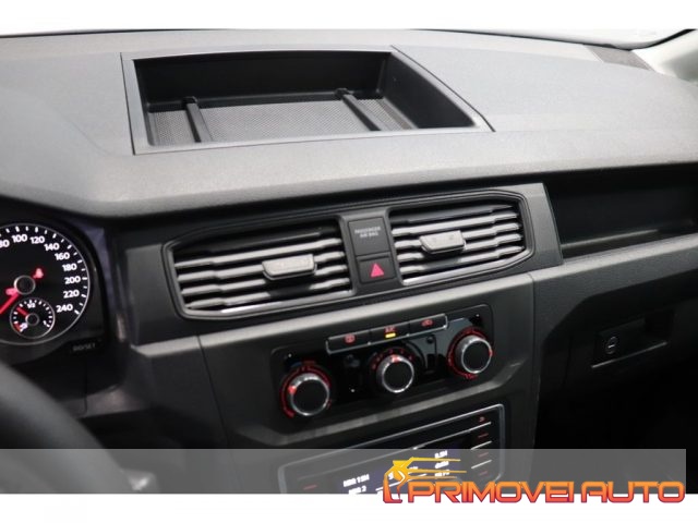Volkswagen Caddy 1.0 TSI 102 CV, del 2019, 62.000 km, in vendita a Castelnuovo Rangone (MO)