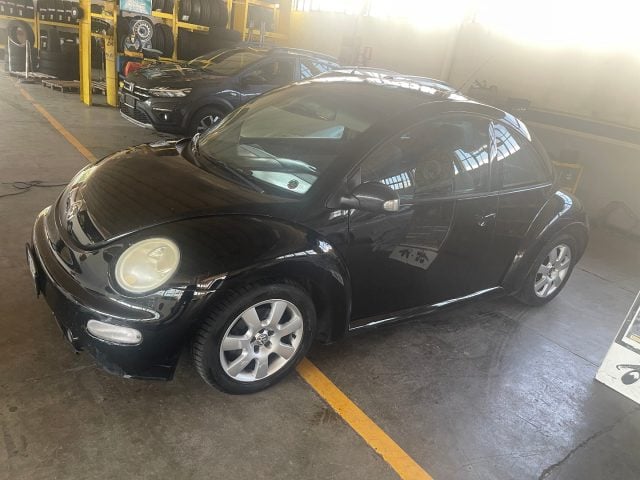 Volkswagen New Beetle 1.9 TDI 101CV Solo persone realmente interessate., del 2003, 215.000 km, in vendita a Castelnuovo Rangone (MO)