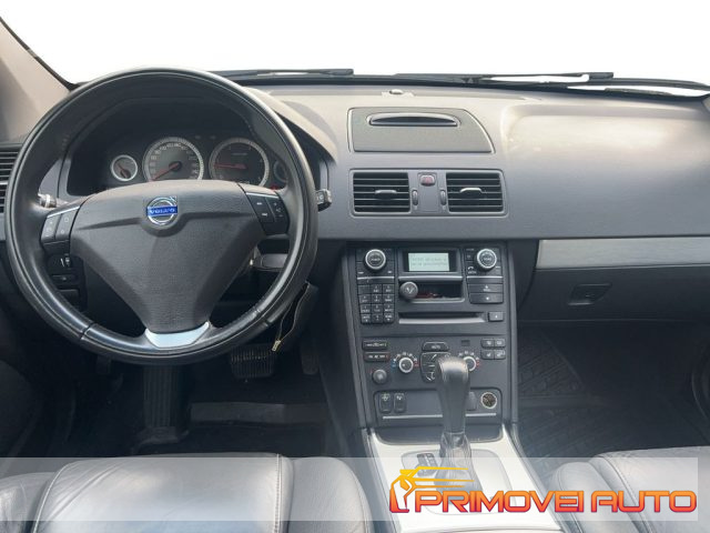 Volvo XC90 D3 Geartronic Momentum usato a CASTELNUOVO RANGONE