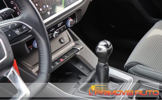 Audi Q3 SPB 35 TFSI S line edition - foto 4 di 4