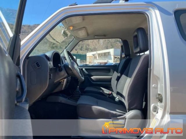 Suzuki Jimny 1.5 DDiS cat 4WD usato a CASTELNUOVO RANGONE