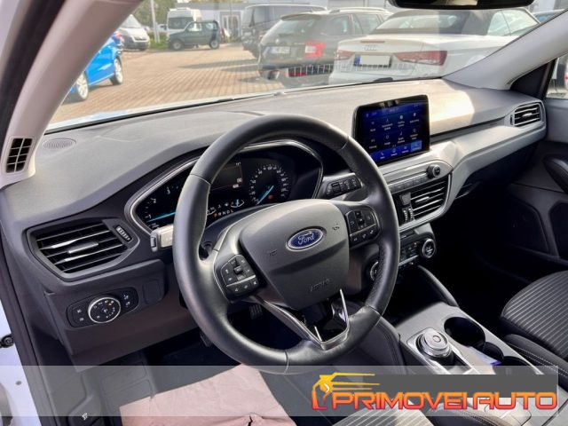 Ford Focus 1.5 EcoBlue 120 CV automatico SW Titanium - foto 2 di 4