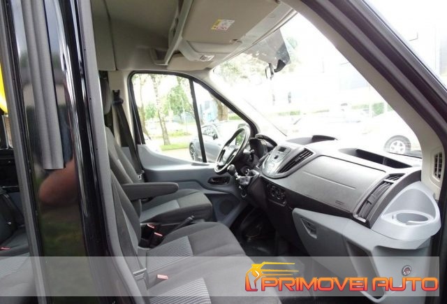 Ford Transit 330 2.0TDCi EcoBlue 130CV L2H2 Combi Trend - foto 3 di 4