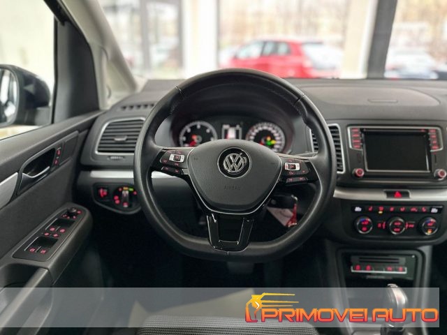 Volkswagen Sharan 2.0 TDI 150 CV SCR DSG Comfortline, del 2020, 32.600 km, in vendita a Castelnuovo Rangone (MO)