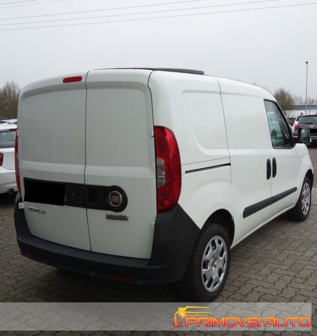 Fiat Doblo Doblò 1.4 PC-TN Cargo Lamierato - foto 2 di 4