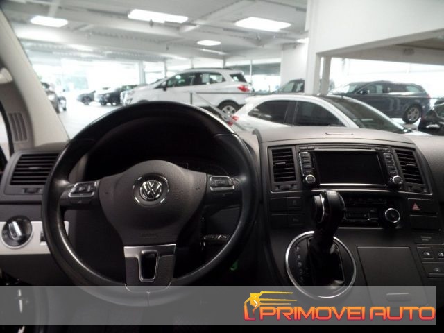 Volkswagen Multivan 2.0 BiTDI 179 CV DSG Highline usato a CASTELNUOVO RANGONE