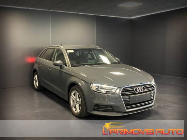 Audi A3 SPB 30 TDI Admired - foto 4 di 4