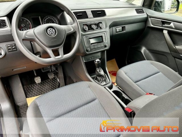 Volkswagen Caddy 1.0 TSI 102 CV Trendline Maxi usato a CASTELNUOVO RANGONE