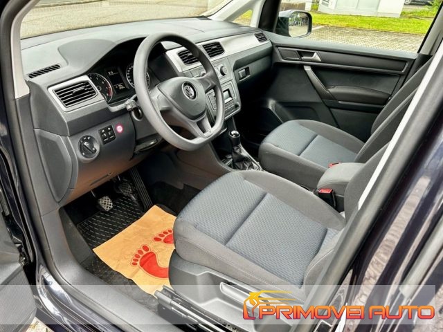 Volkswagen Caddy 1.0 TSI 102 CV Trendline Maxi - foto 2 di 4