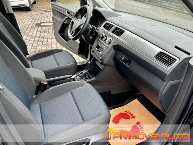 Volkswagen Caddy 1.0 TSI 102 CV Trendline Maxi - foto 3 di 4