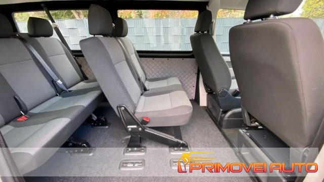 Volkswagen Caravelle T6 2.0 TDI 150CV - foto 4 di 4