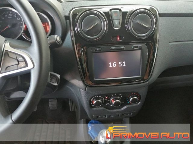 Dacia Lodgy Stepway 1.6 102CV GPL 5 posti - foto 3 di 4
