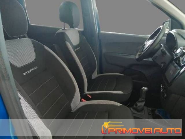 Dacia Lodgy Stepway 1.6 102CV GPL 5 posti - foto 4 di 4