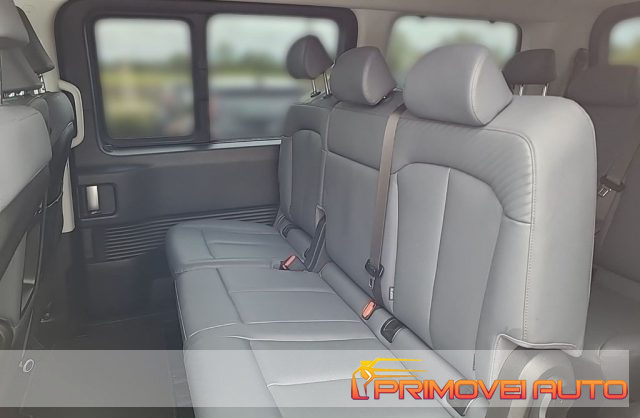 Hyundai STARIA 2.2 AT 2WD 7 posti Luxury - foto 3 di 4