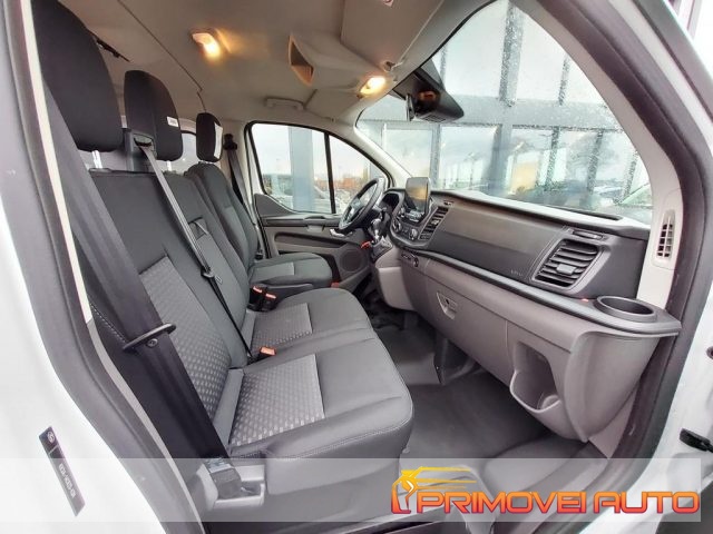 Ford Transit Custom 2.0 EcoBlue 130 L2 Combi Trend - foto 3 di 4