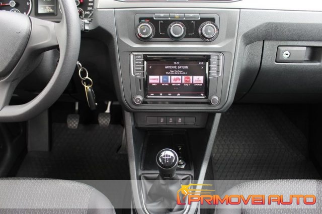 Volkswagen Caddy 2.0 TDI 102 CV Trendline - foto 2 di 4