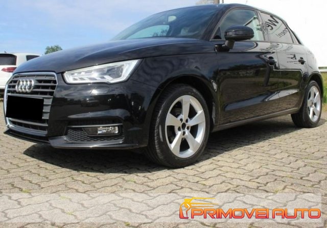 Audi A1 1.0 TFSI Sport - foto 3 di 4