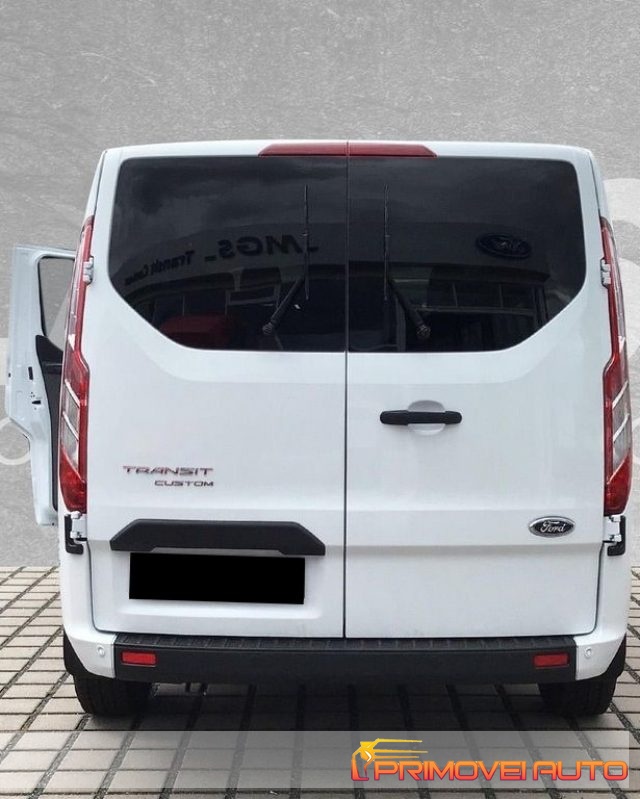 Ford Transit Custom 320 2.0 EcoBlue 130 L1 Combi Trend, del 2023, 10 km, in vendita a Castelnuovo Rangone (MO)