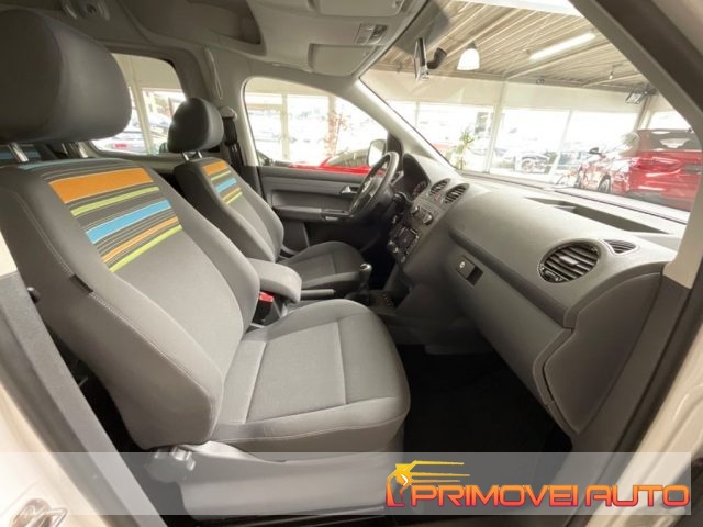 Volkswagen Caddy 1.2 TSI 105 CV 5p. Trendline Maxi - foto 4 di 4