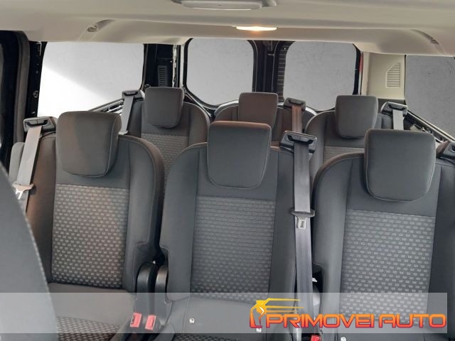 Ford Transit Custom 340 2.0 EcoBlue 130 L2 Combi Trend, del 2020, 123.200 km, in vendita a Castelnuovo Rangone (MO)