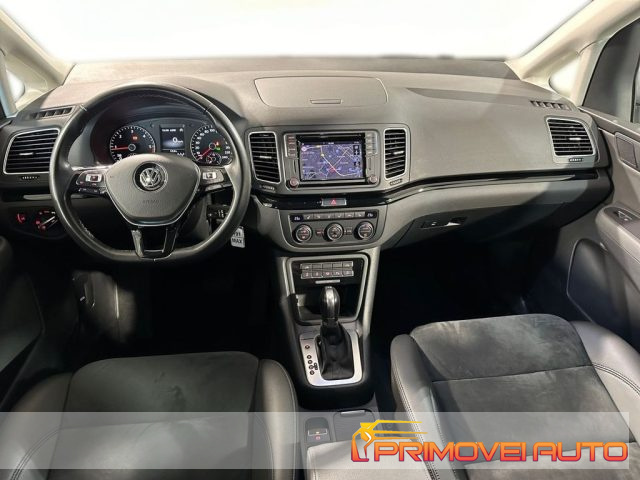 Volkswagen Sharan 2.0 TDI 150 CV SCR DSG Highline usato a CASTELNUOVO RANGONE