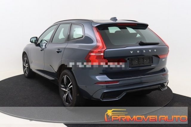 Volvo XC60 B4 (d) AWD R-Design - foto 4 di 4