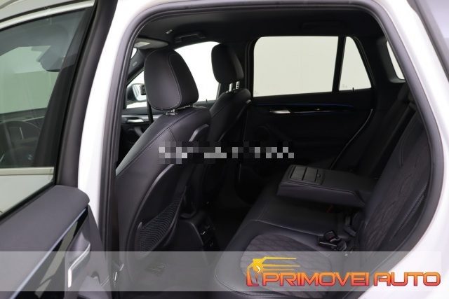 BMW X1 xDrive25e xLine - foto 2 di 4