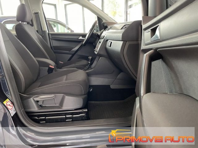 Volkswagen Caddy 2.0 TDI 122 CV 4MOTION Trendline - foto 3 di 4