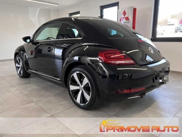 Volkswagen Maggiolino 1.2 TSI Design BlueMotion Technology, del 2017, 32.000 km, in vendita a Castelnuovo Rangone (MO)