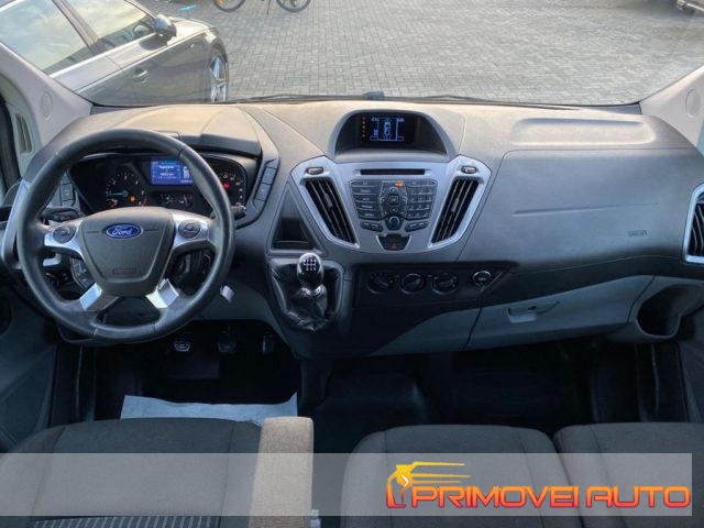Ford Transit Custom 300 2.2 TDCi 155CV Combi usato a CASTELNUOVO RANGONE