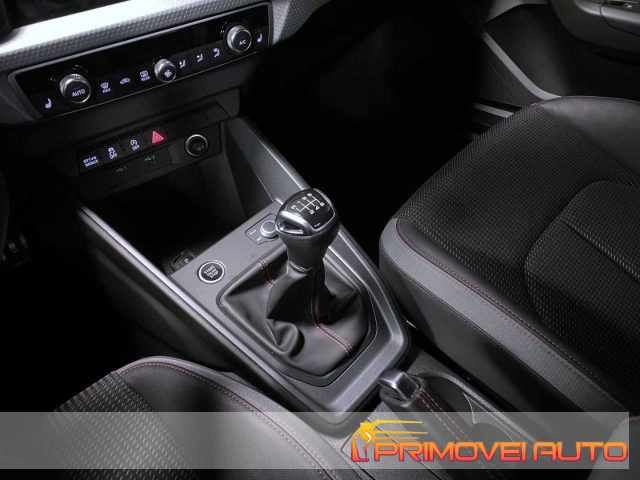 Audi A1 citycarver 30 TFSI Pack S-Line interno - foto 4 di 4