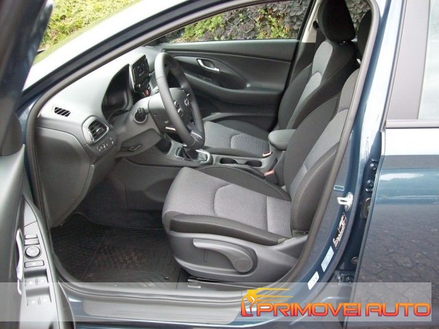 Hyundai i30 1.0 T-GDI DCT 48V 5 porte Prime - foto 2 di 4
