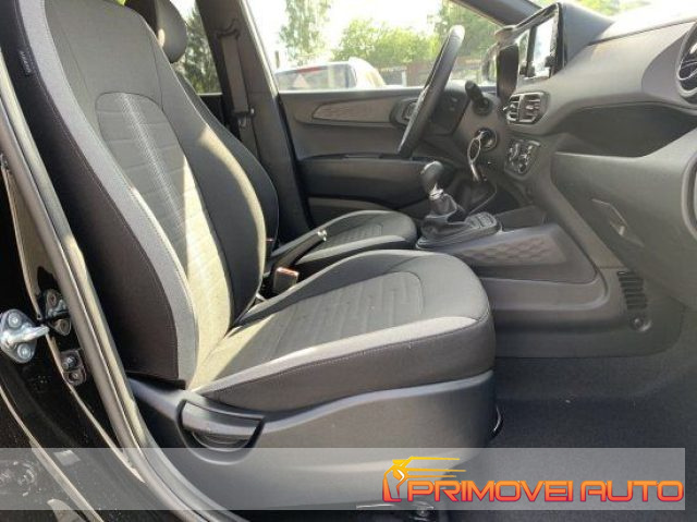 Hyundai i10 1.0 MPI Connect - foto 2 di 4