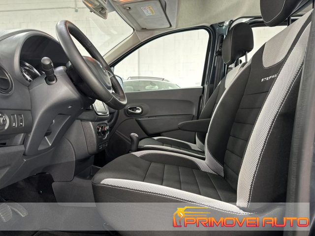 Dacia Dokker Stepway 1.6 8V 102CV GPL - foto 3 di 4