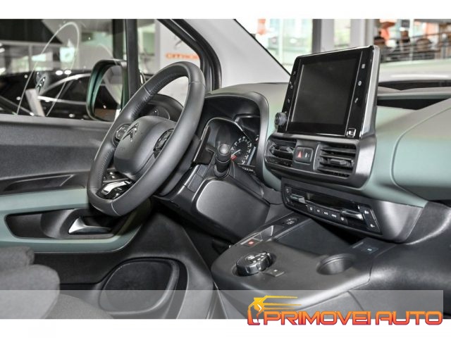 Citroen Berlingo PureTech 130 Stop&Start EAT8 M Shine - foto 3 di 4