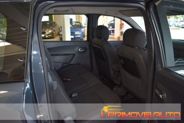 Dacia Lodgy 1.6 102CV Start&Stop GPL 7 posti Ambiance - foto 3 di 4
