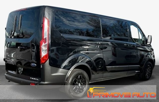 Ford Transit Custom 340 2.0 EcoBlue 130 PL Combi Trail, del 2022, 30.000 km, in vendita a Castelnuovo Rangone (MO)